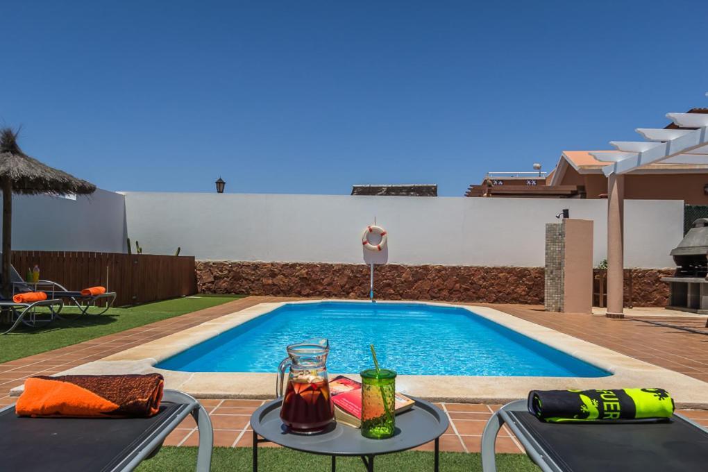 Villa With Private Pool, Near Beach And Golf Caleta De Fuste- Villa Charlotte Коста-де-Антигуа Экстерьер фото